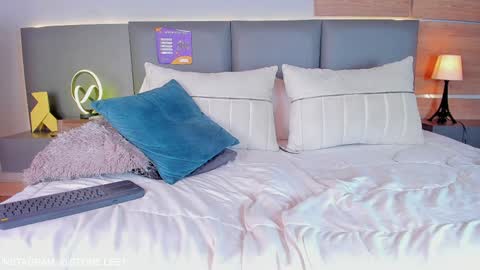 Snapshot of stone_lee_ chatting on 28, 12, 2024 Stone Lee online show from 28, 12, 2024