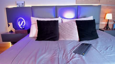 Snapshot of stone_lee_ chatting on 5, 2, 2025 Stone Lee online show from 5, 2, 2025