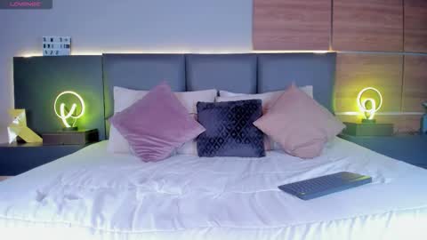 Snapshot of stone_lee_ chatting on 9, 9, 2025 Stone Lee online show from 9, 9, 2025