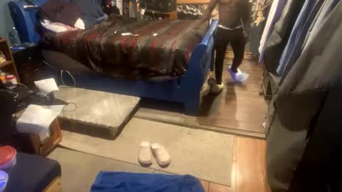 Snapshot of stonedbj chatting on 23, 11, 2025 StonedBJ online show from 23, 11, 2025