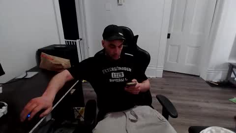 stonedpanda77 online show from 3, 5, 2026