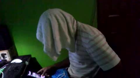 Snapshot of stonehardbbcdick1 chatting on 24, 10, 2025 stonehardbbcdick1 online show from 24, 10, 2025