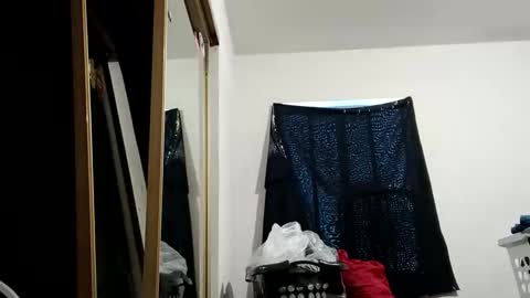 stonerllamas online show from 1, 2, 2026