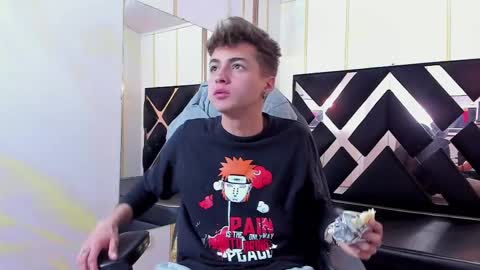 Snapshot of stonne69 chatting on 11, 3, 2025 stonne69 online show from 11, 3, 2025