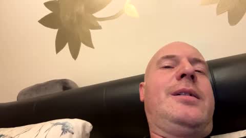 Stoodley22 online show from 18, 12, 2024