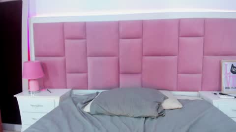 Snapshot of stormihills chatting on 5, 2, 2025 Sweety Stormi online show from 5, 2, 2025