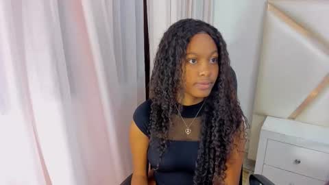 Snapshot of stormihills chatting on 13, 10, 2025 Sweety Stormi online show from 13, 10, 2025