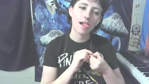 Snapshot of stormythunder chatting on 9, 2, 2026 Stormythunder online show from 9, 2, 2026