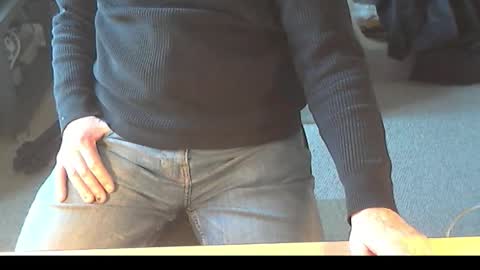 Snapshot of str8_dave chatting on 21, 11, 2025 Dave online show from 21, 11, 2025