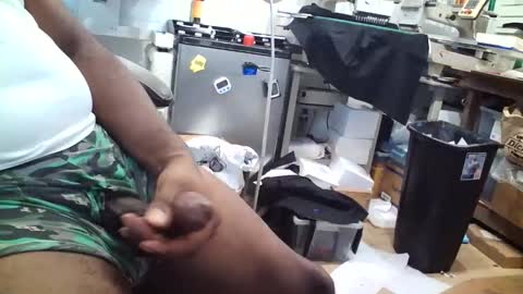 Snapshot of str8blkjaxfl chatting on 14, 1, 2026 NAV online show from 14, 1, 2026