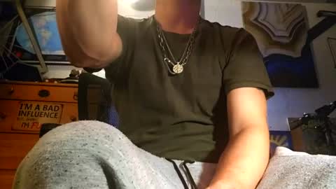 Str8 online show from 23, 5, 2026