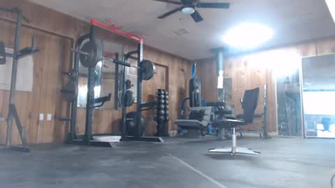 Snapshot of str8pumpnhump chatting on 15, 9, 2025 n8vpumpnhump online show from 15, 9, 2025