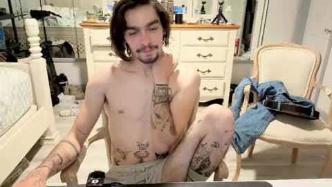 str8whiteboy21 online show from 22, 4, 2026