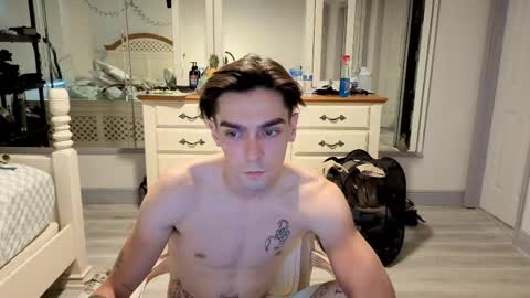 str8whiteboy21 online show from 11, 5, 2026