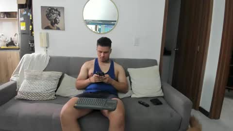 Snapshot of straight__friends chatting on 16, 5, 2026 straight__friends online show from 16, 5, 2026