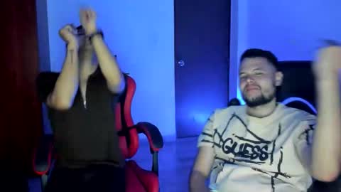 Snapshot of straight_boys_hornys chatting on 14, 12, 2025 straight_boys_hornys online show from 14, 12, 2025