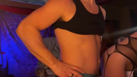 Snapshot of straightishd chatting on 9, 11, 2025 Cowboy Zuhly online show from 9, 11, 2025