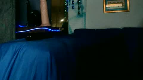 straitpipermann22 online show from 26, 11, 2025