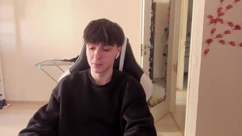 Ray online show from 7, 3, 2025