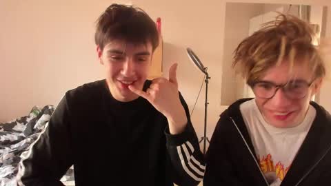 Snapshot of stralght_twinks chatting on 18, 4, 2026 Ray online show from 18, 4, 2026