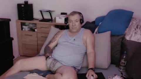 Snapshot of stranger1966 chatting on 1, 11, 2025 Stranger online show from 1, 11, 2025