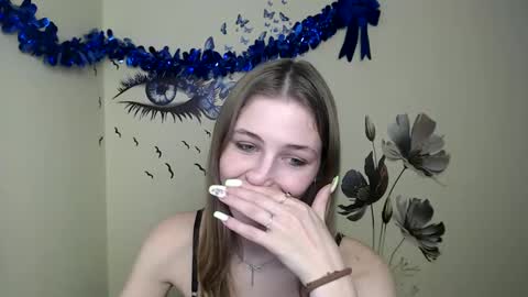 Snapshot of stranger_giirl chatting on 9, 1, 2025 Amalia online show from 9, 1, 2025