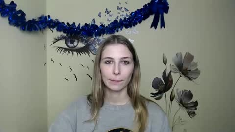 Snapshot of stranger_giirl chatting on 9, 1, 2025 Amalia online show from 9, 1, 2025