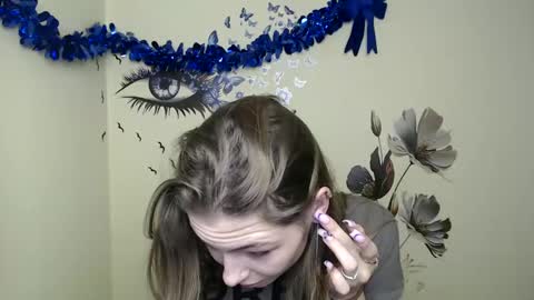 Snapshot of stranger_giirl chatting on 12, 1, 2025 Amalia online show from 12, 1, 2025