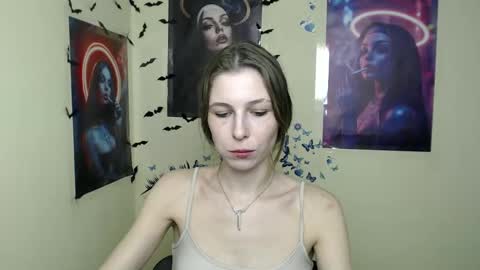 Snapshot of stranger_giirl chatting on 7, 3, 2025 Amalia online show from 7, 3, 2025