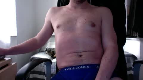 Snapshot of stranger_plus chatting on 27, 12, 2024 send me pics if you want online show from 27, 12, 2024