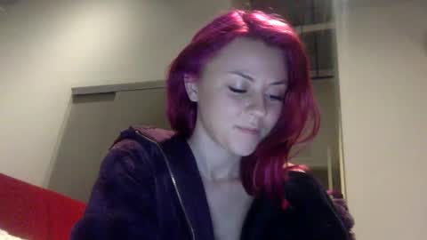 Snapshot of strawbrysugar chatting on 6, 2, 2025 Ruby Moon online show from 6, 2, 2025