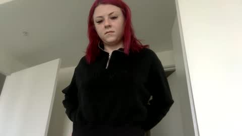 Snapshot of strawbrysugar chatting on 11, 2, 2025 Ruby Moon online show from 11, 2, 2025