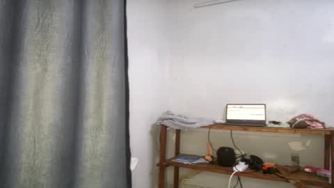 Snapshot of streetlioness chatting on 22, 11, 2025 streetlioness online show from 22, 11, 2025