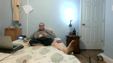 Strobody86 online show from 25, 2, 2025