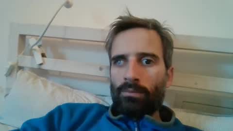 Snapshot of stroke1 chatting on 20, 12, 2024 stroke1 online show from 20, 12, 2024