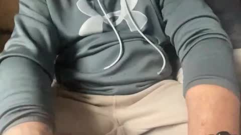 Snapshot of stroking33again chatting on 25, 11, 2025 stroking33again online show from 25, 11, 2025