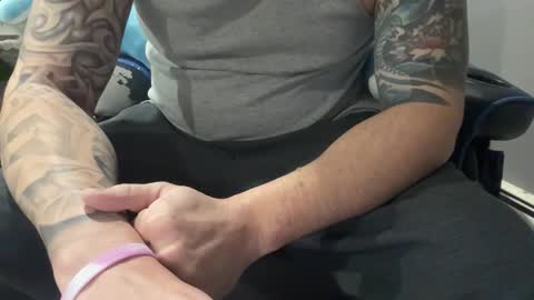 Snapshot of stroking33again chatting on 1, 12, 2025 stroking33again online show from 1, 12, 2025