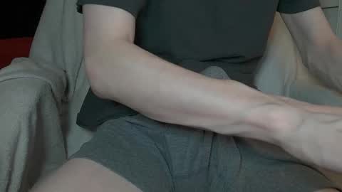 Snapshot of stroknmydong chatting on 14, 9, 2025 Dong Stroker online show from 14, 9, 2025