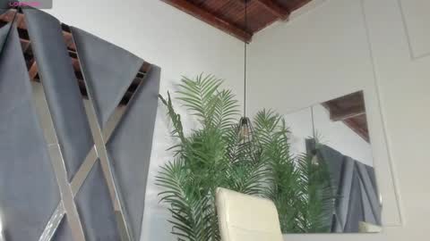 Snapshot of strong_girl_ chatting on 17, 1, 2025 Alexa online show from 17, 1, 2025