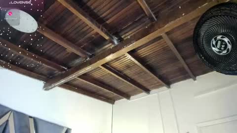 Snapshot of strong_girl_ chatting on 7, 11, 2025 Alexa online show from 7, 11, 2025