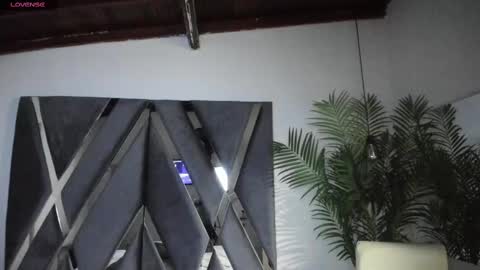 Snapshot of strong_girl_ chatting on 11, 11, 2025 Alexa online show from 11, 11, 2025