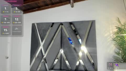 Snapshot of strong_girl_ chatting on 17, 12, 2025 Alexa online show from 17, 12, 2025