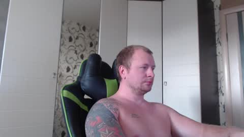 Snapshot of strongass18 chatting on 5, 12, 2024 Alex online show from 5, 12, 2024
