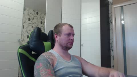 Snapshot of strongass18 chatting on 9, 2, 2025 Alex online show from 9, 2, 2025