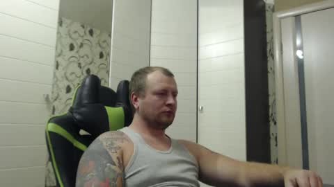 Snapshot of strongass18 chatting on 9, 2, 2025 Alex online show from 9, 2, 2025
