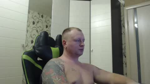 Snapshot of strongass18 chatting on 1, 3, 2025 Alex online show from 1, 3, 2025