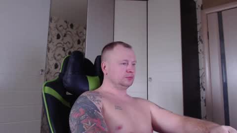 Snapshot of strongass18 chatting on 2, 3, 2025 Alex online show from 2, 3, 2025
