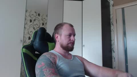 Snapshot of strongass18 chatting on 9, 10, 2025 Alex online show from 9, 10, 2025
