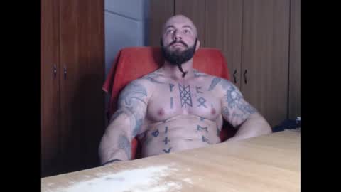 Snapshot of strongivan chatting on 16, 11, 2025 StrongIvan online show from 16, 11, 2025