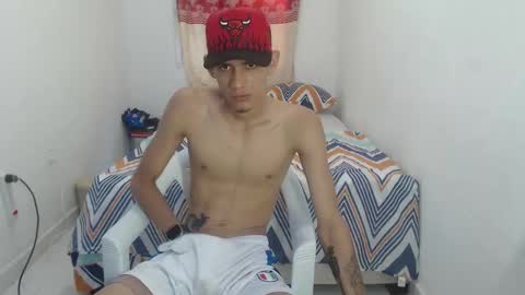 stuart_17 online show from 22, 10, 2025